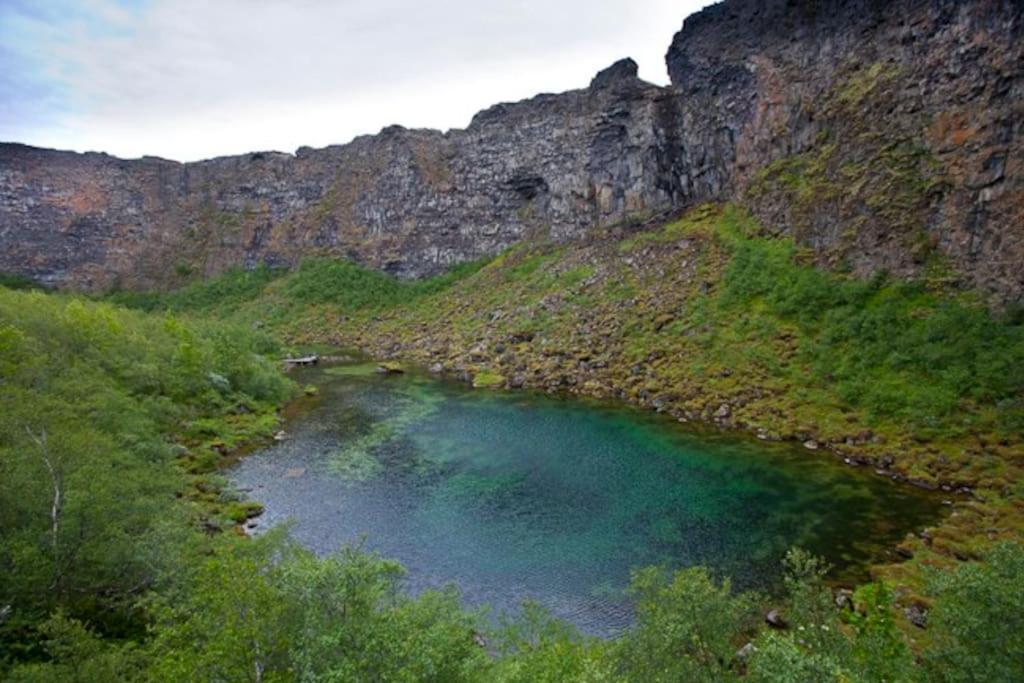Cabin In The Lava. Near Husavik Skogar  Bagian luar foto
